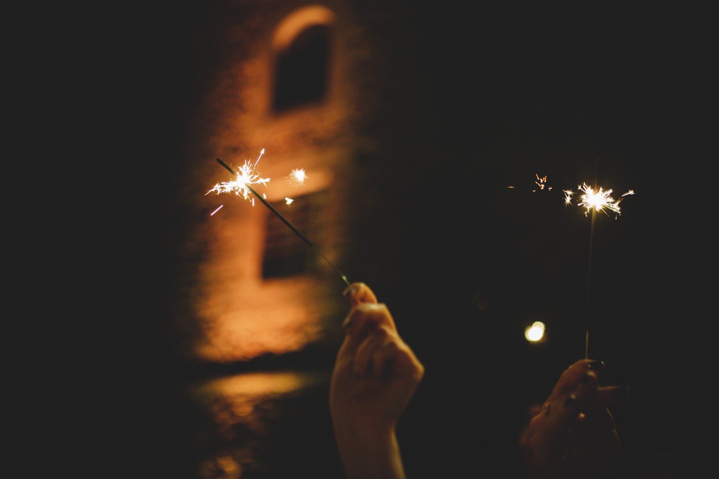 Cutting Cake and sparkles at Castello il Palagio