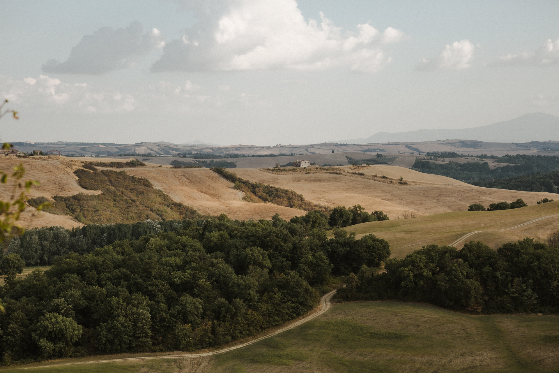 Matrimonio a San Galgano e Crete Senesi Fotografo Marco Vegni